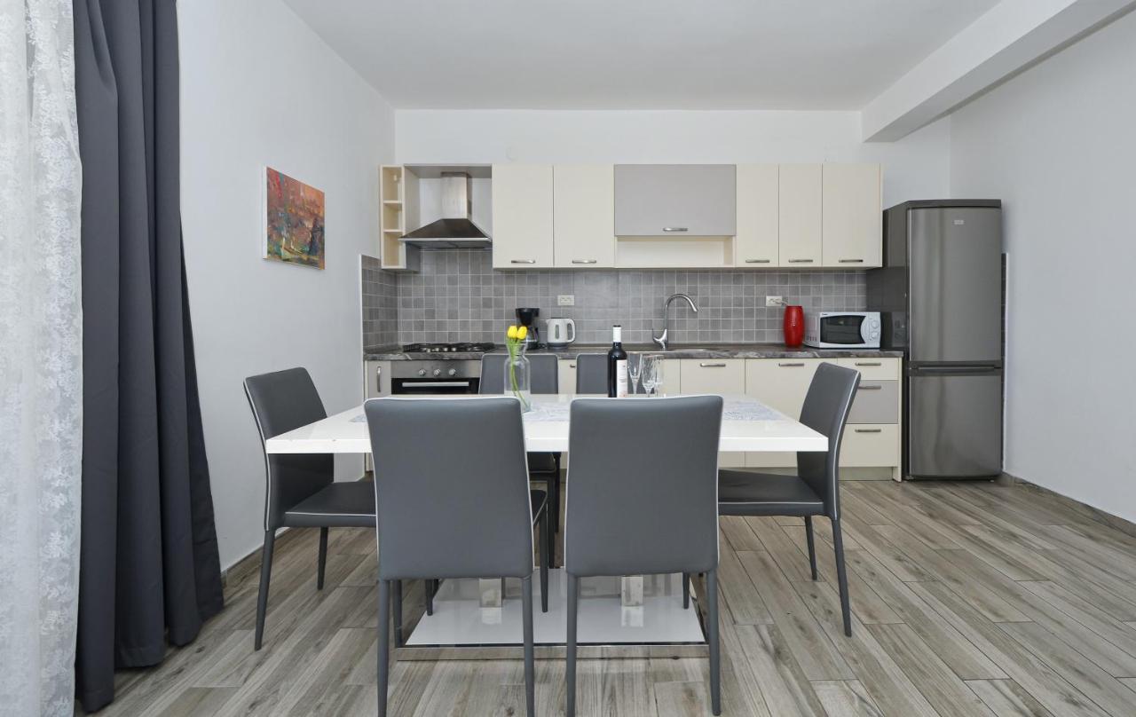 Apartments Luciano Seget Vranjica Ngoại thất bức ảnh